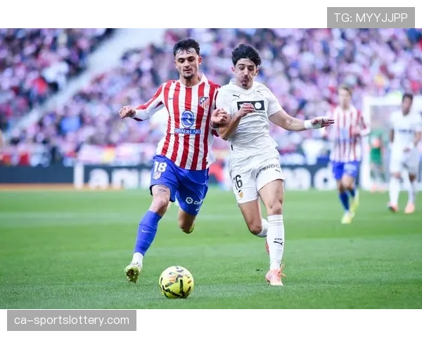 西甲联盟就下赛季VAR半自动越位技术引进进行最终谈判